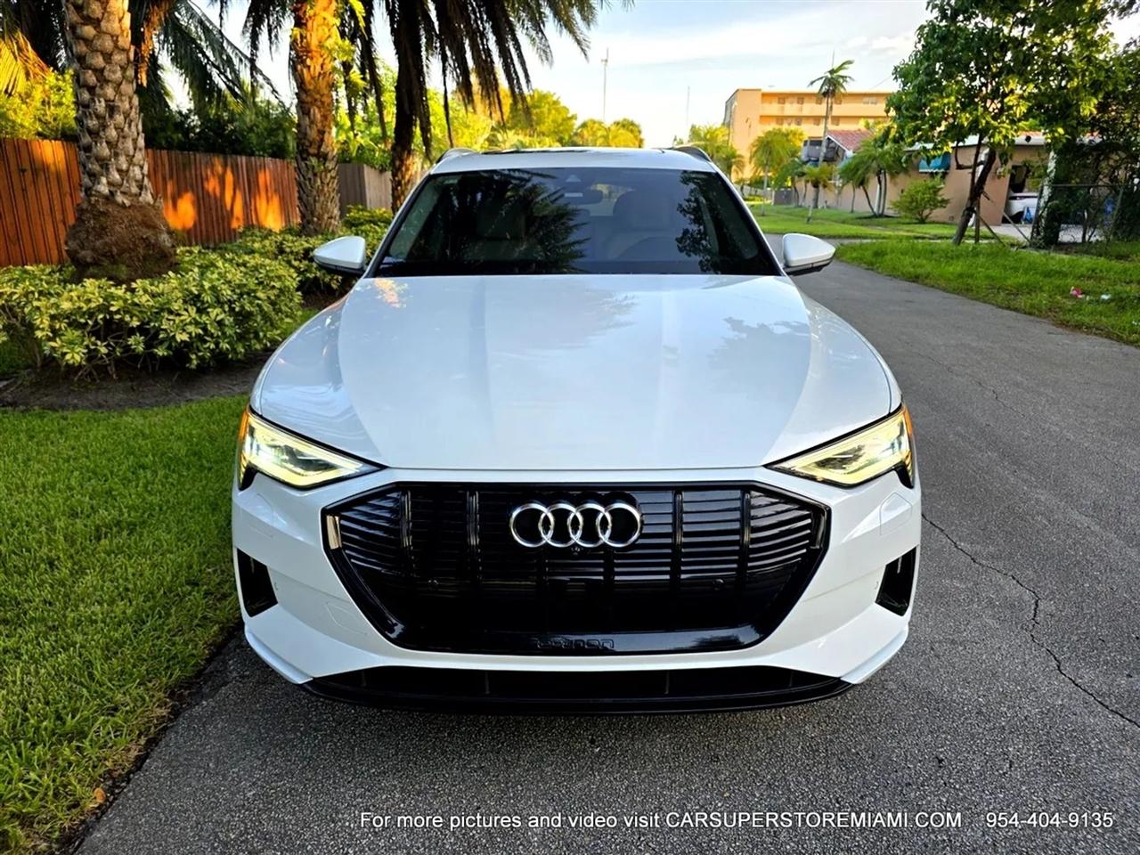 Audi E-Tron  2022