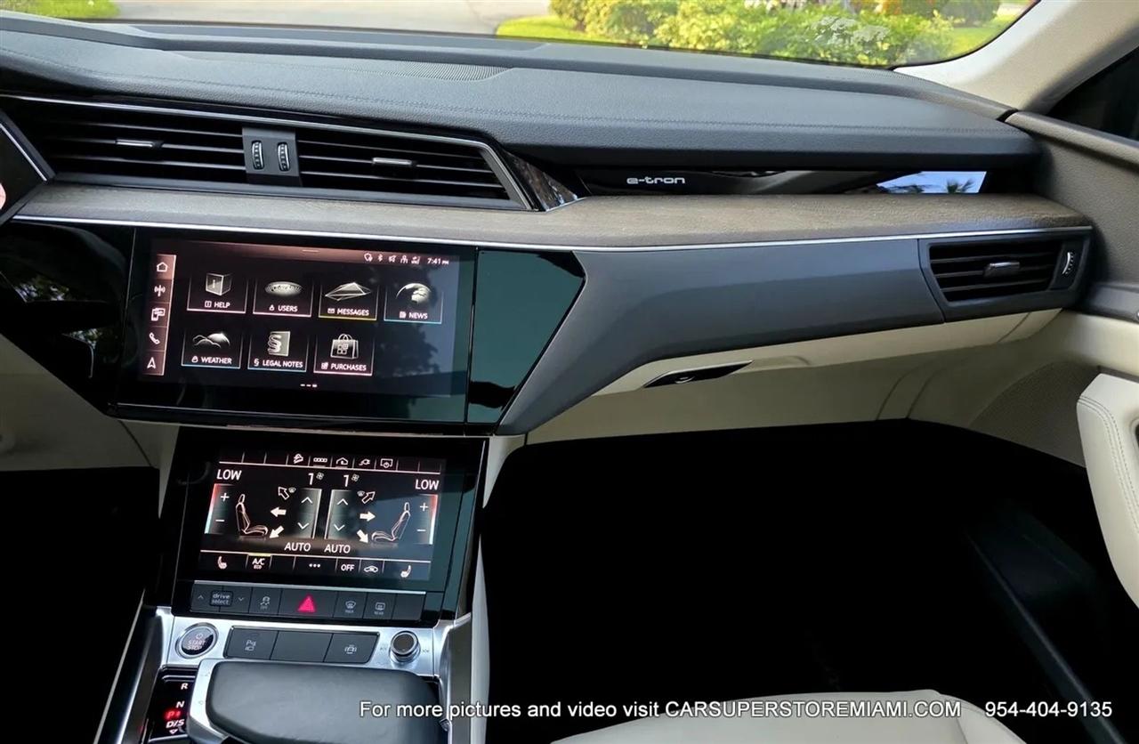 Audi E-Tron  2022