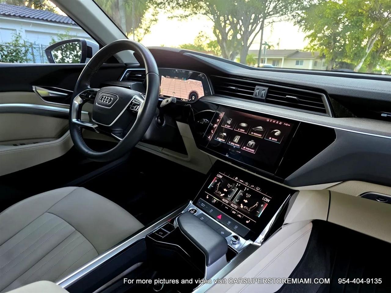 Audi E-Tron  2022