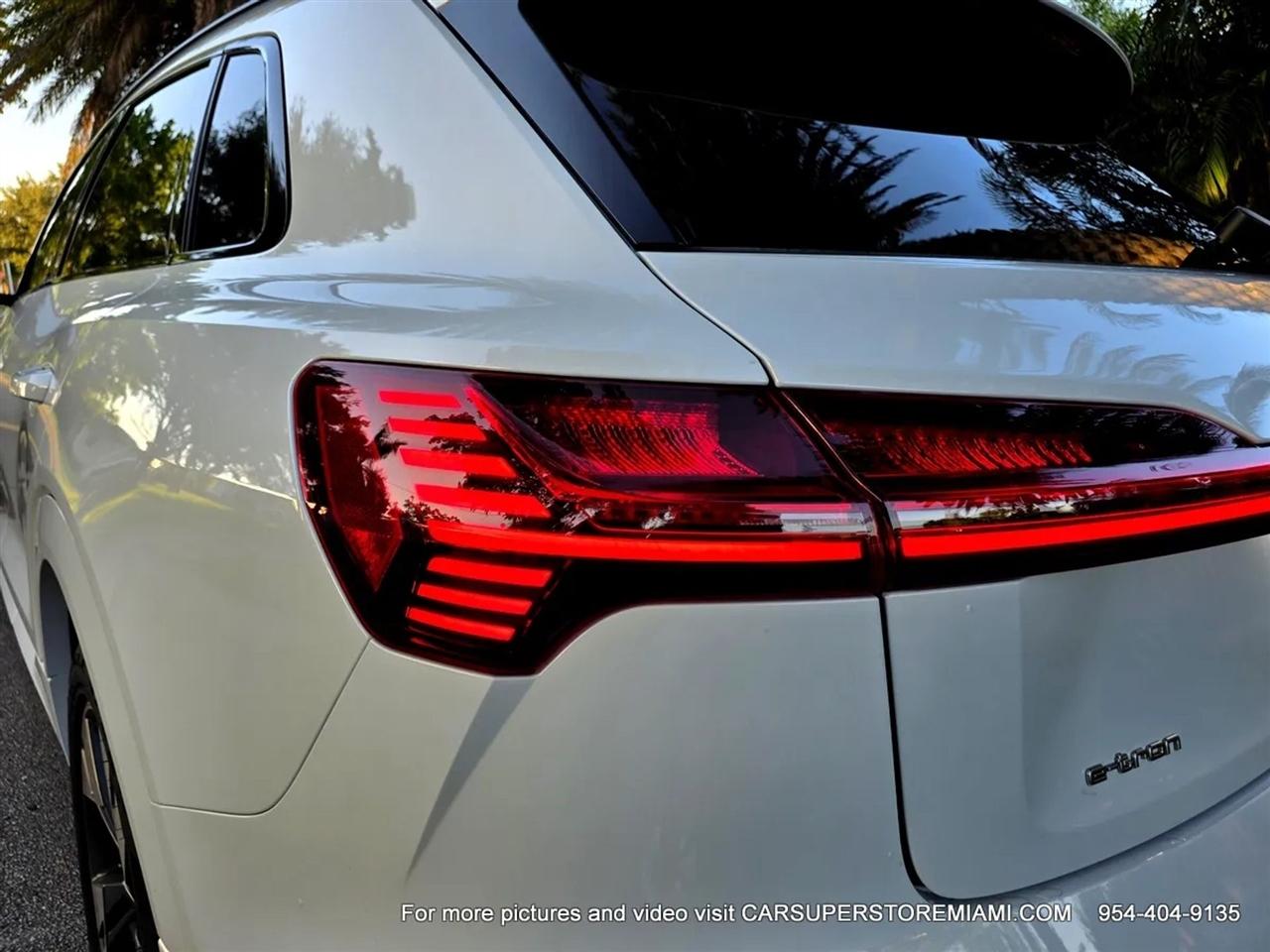 Audi E-Tron  2022