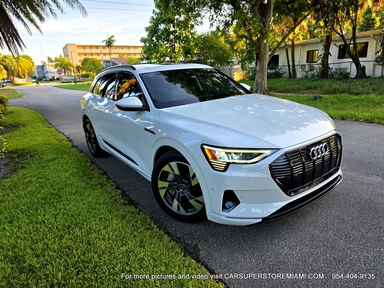 Audi E-Tron  2022