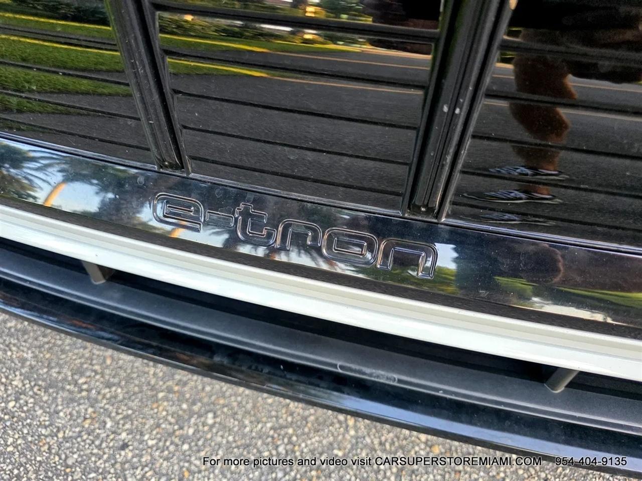 Audi E-Tron  2022