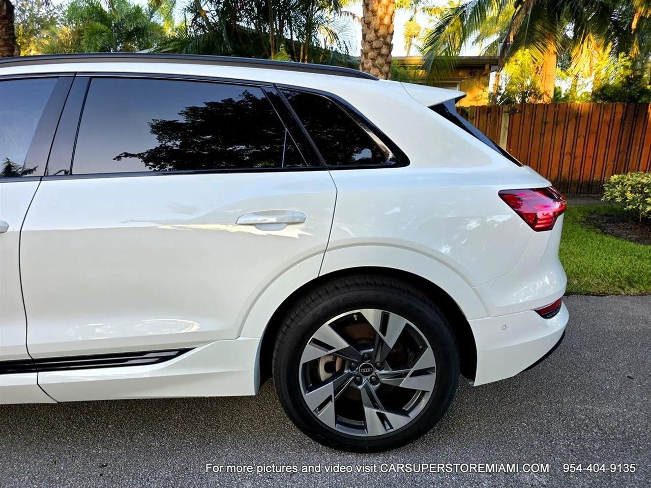 Audi E-Tron  2022