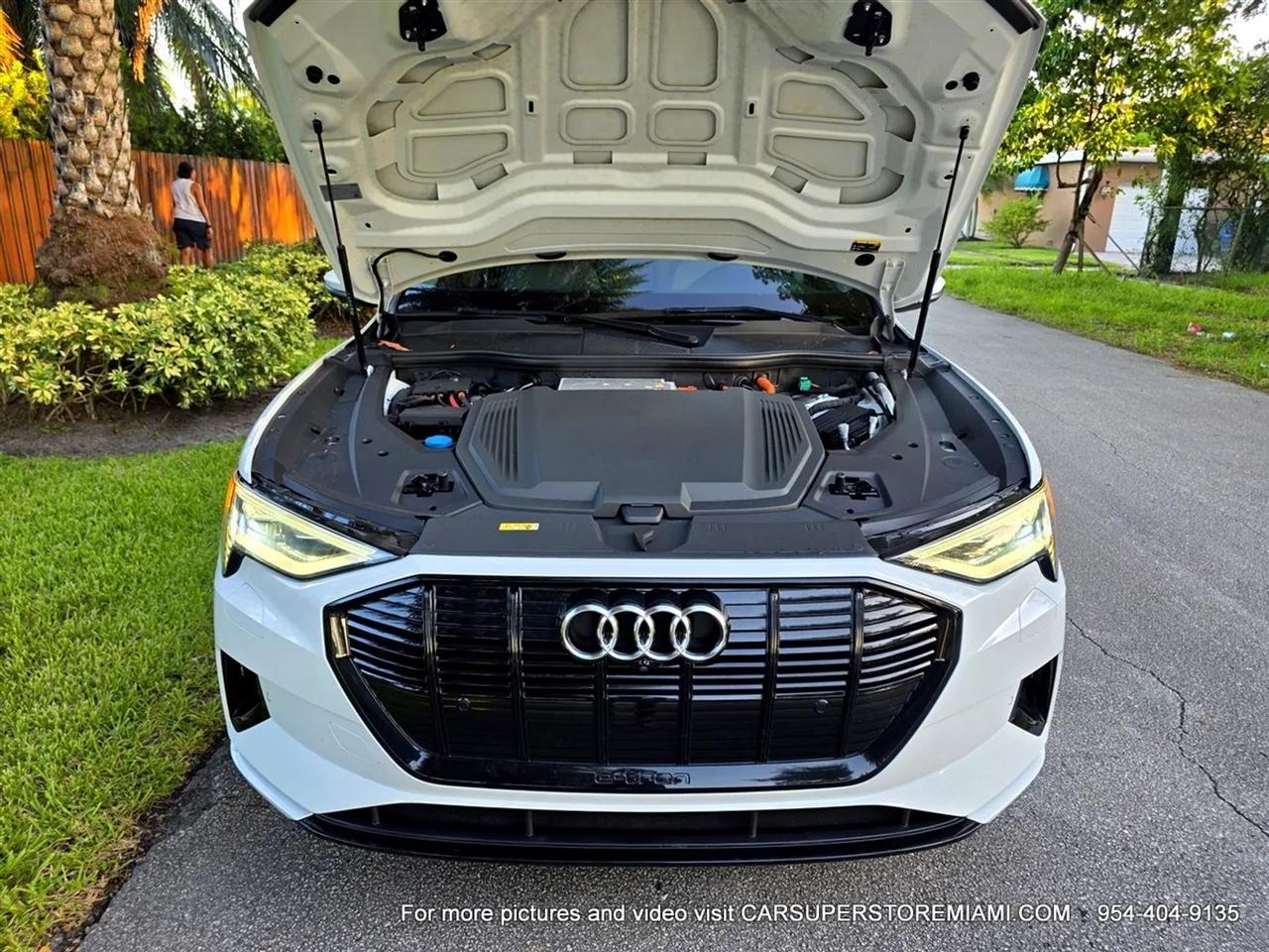 Audi E-Tron  2022