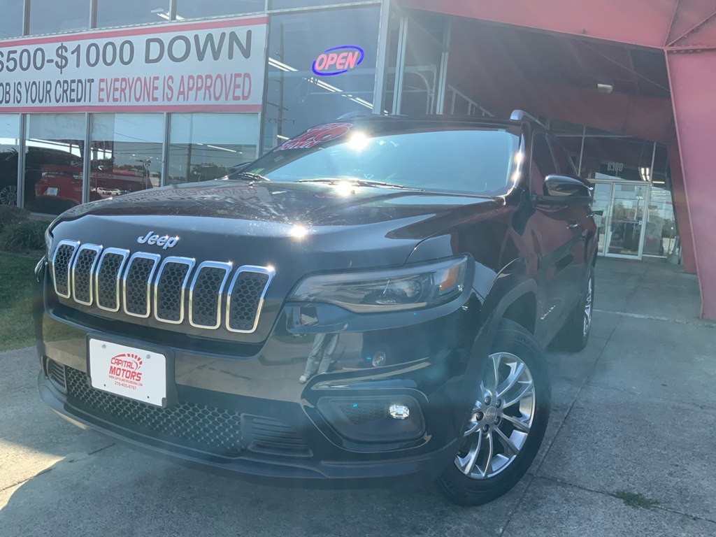 2019 Jeep Cherokee LATITUDE PLUS