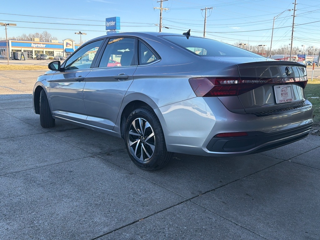 Volkswagen Jetta  2025