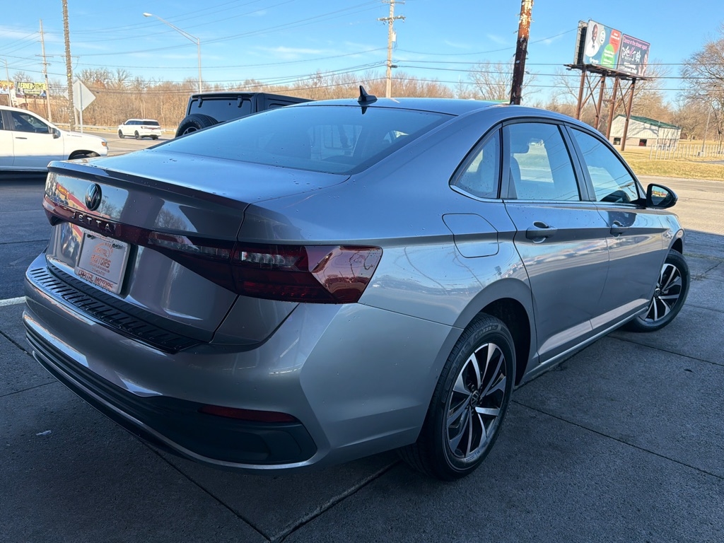 Volkswagen Jetta  2025