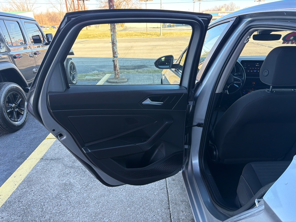 Volkswagen Jetta  2025