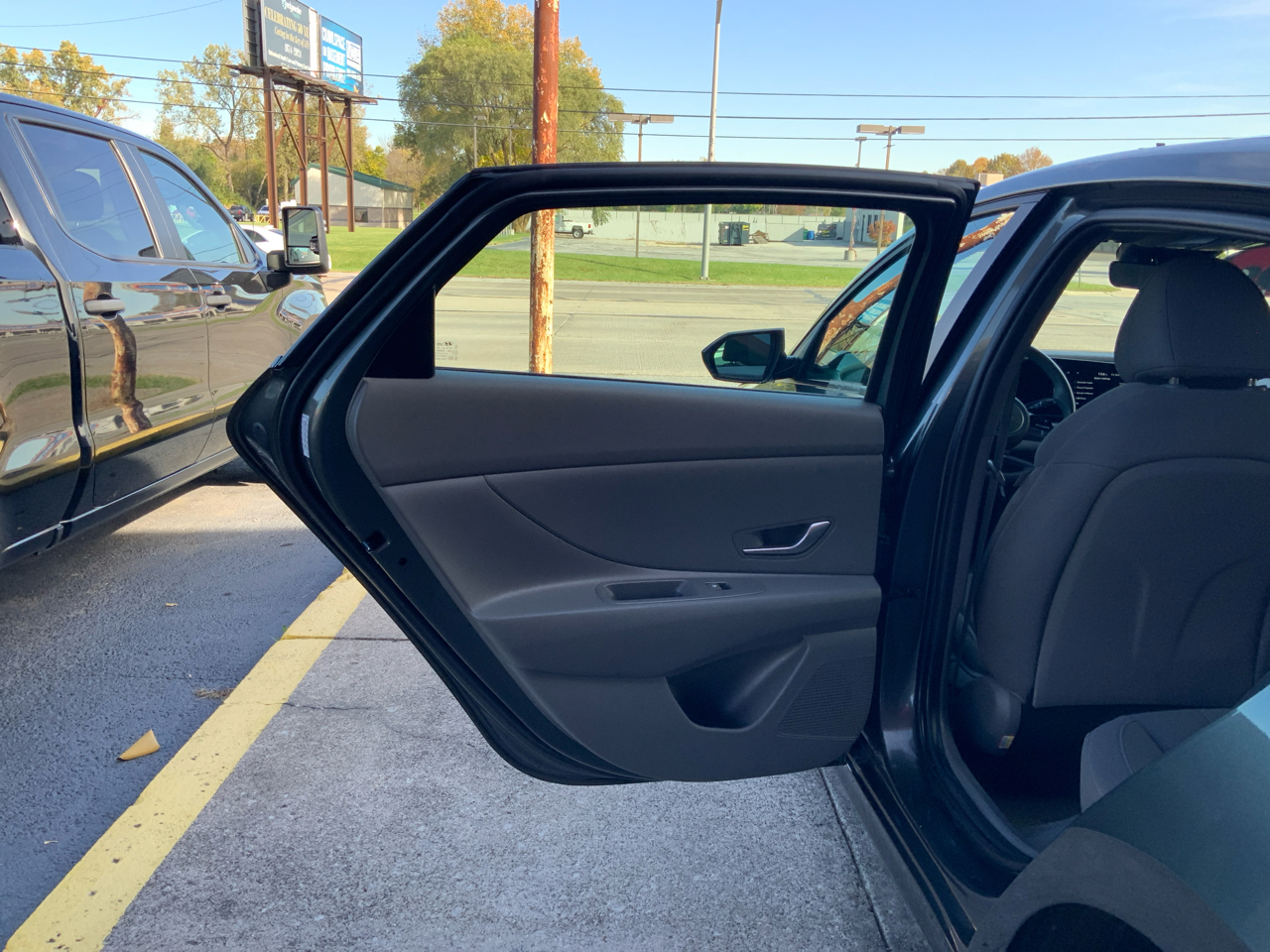 Hyundai Elantra  2024 Hyundai Elantra  2024