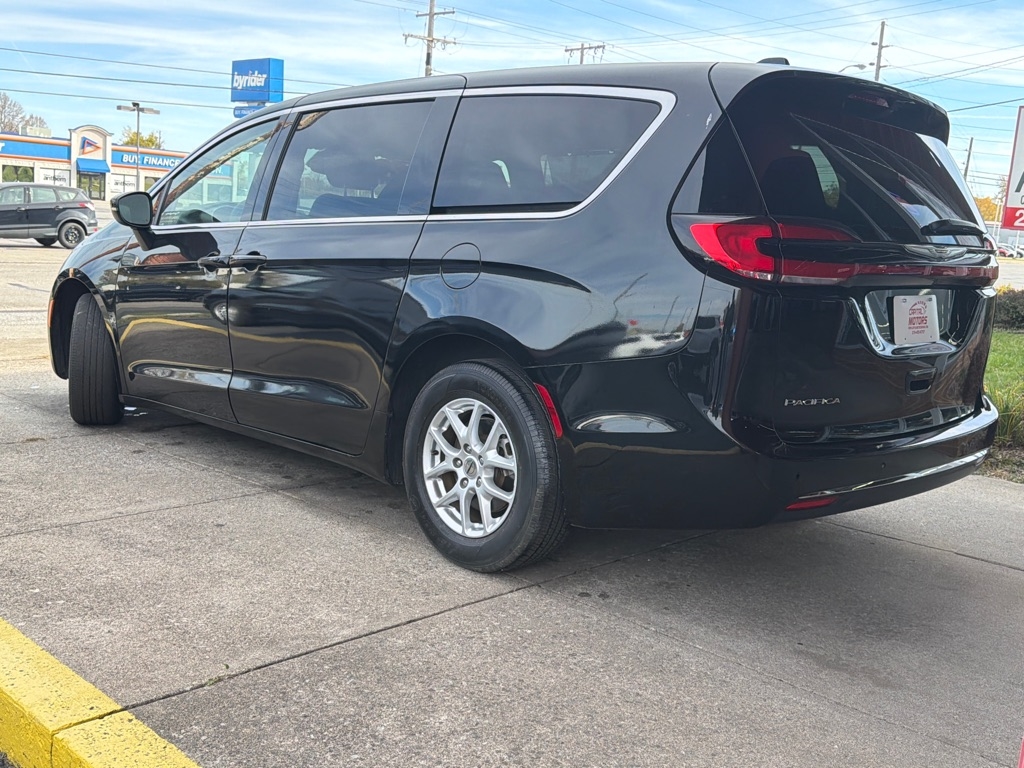Chrysler Pacifica  2023