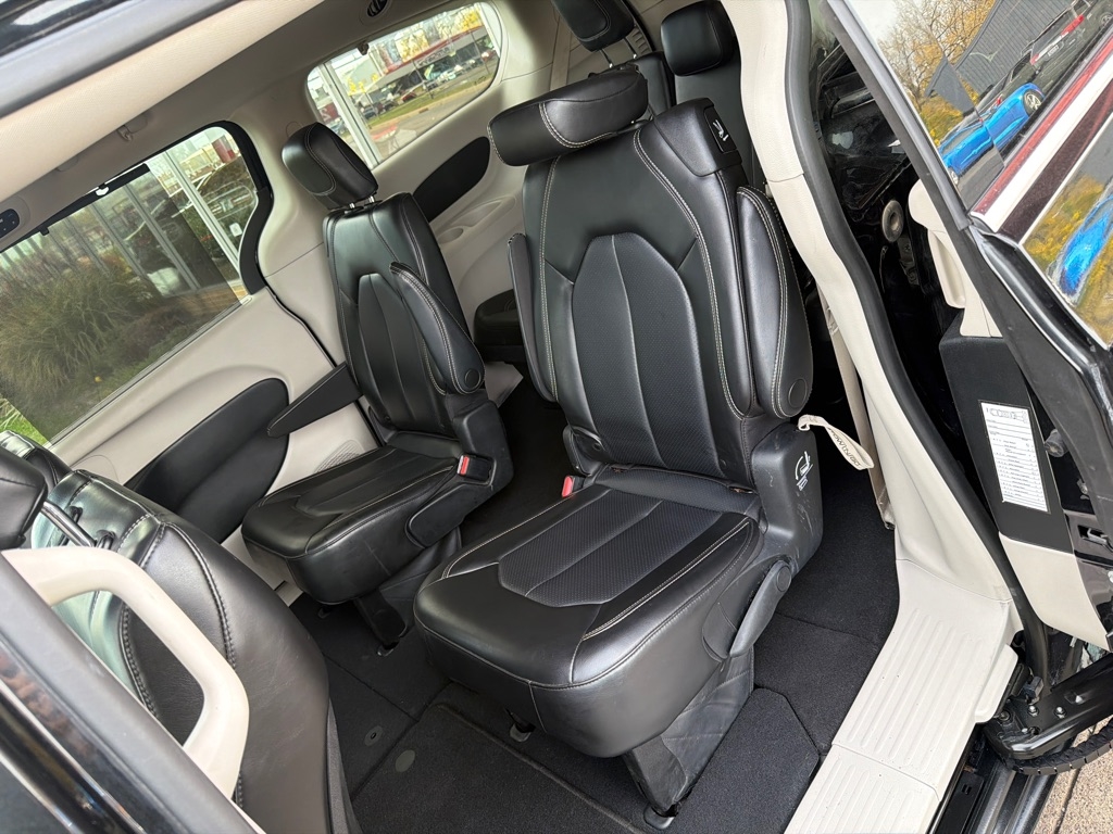 Chrysler Pacifica  2023