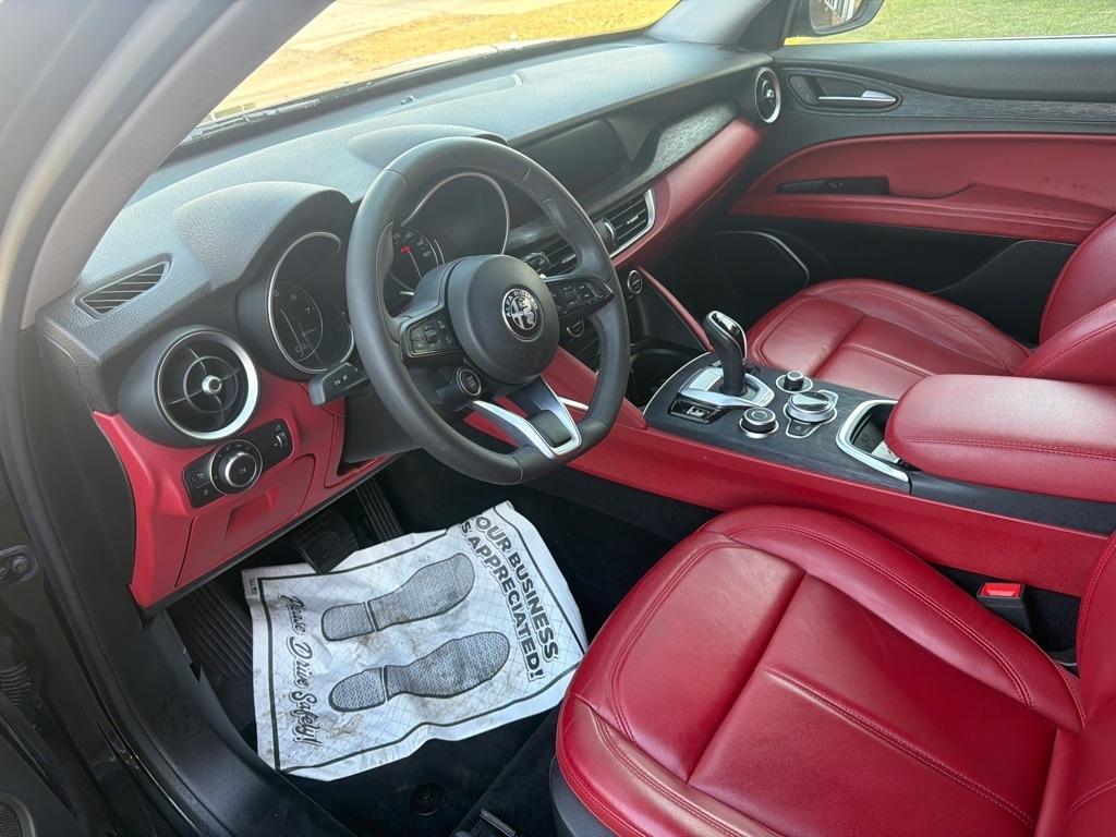 Alfa Romeo Stelvio  2020