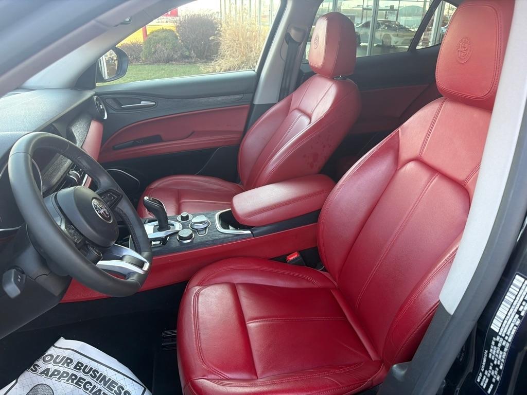 Alfa Romeo Stelvio  2020