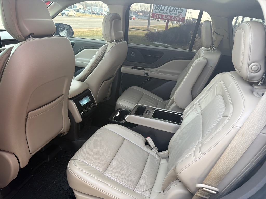 Lincoln Aviator  2020