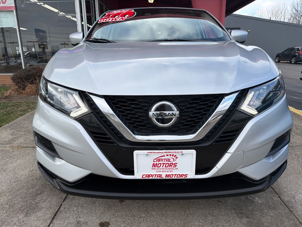 Nissan Rogue Sport  2021