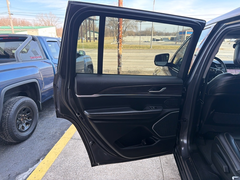 Jeep Grand Cherokee L  2021