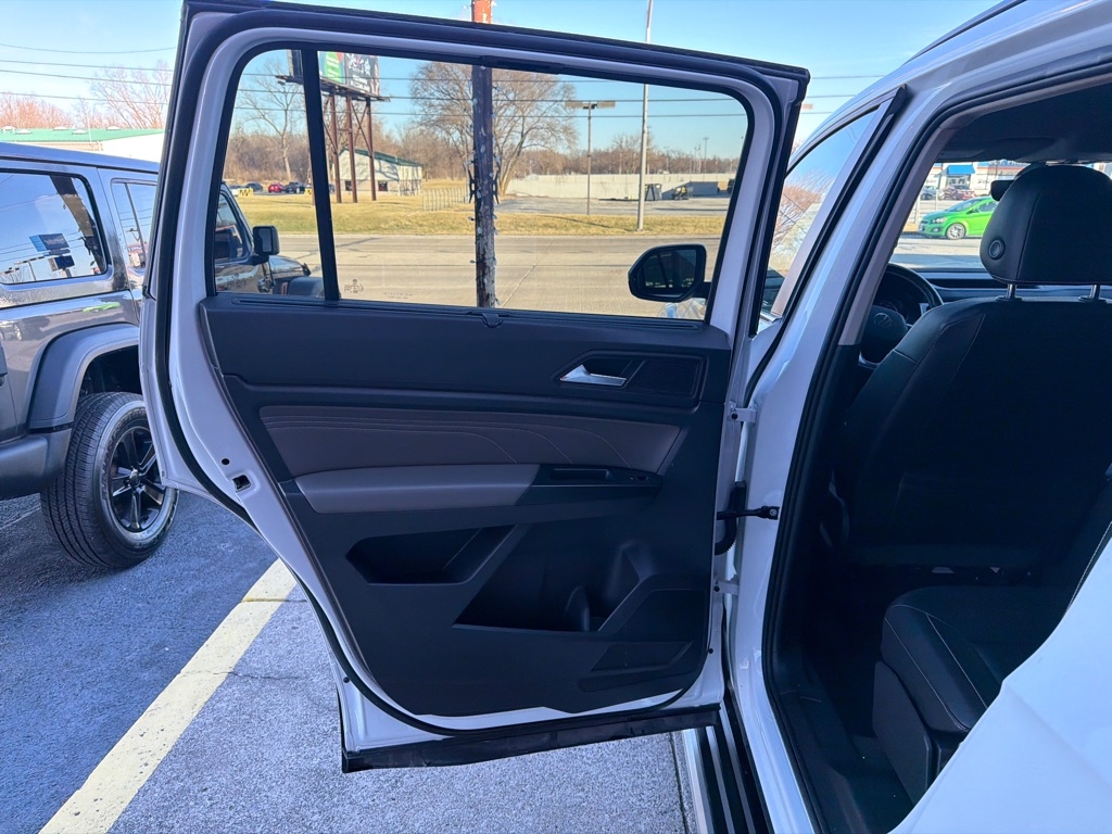 Volkswagen Atlas  2021