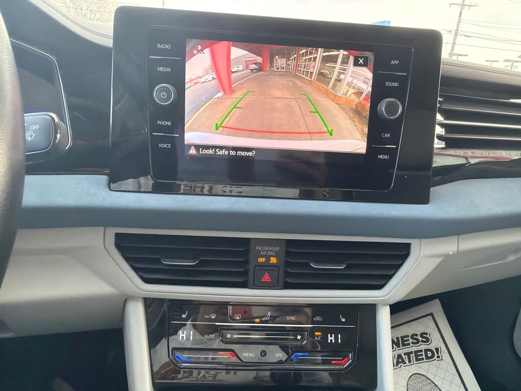 Volkswagen Jetta  2025