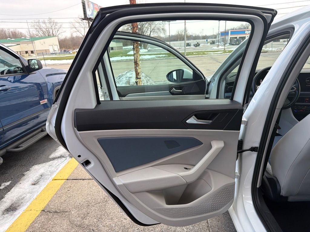 Volkswagen Jetta  2025