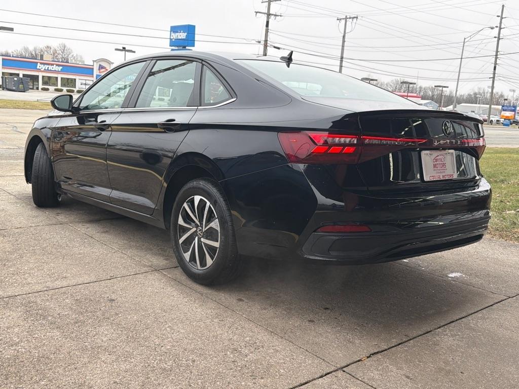 Volkswagen Jetta  2025