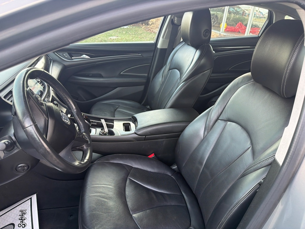 Buick LaCrosse  2017