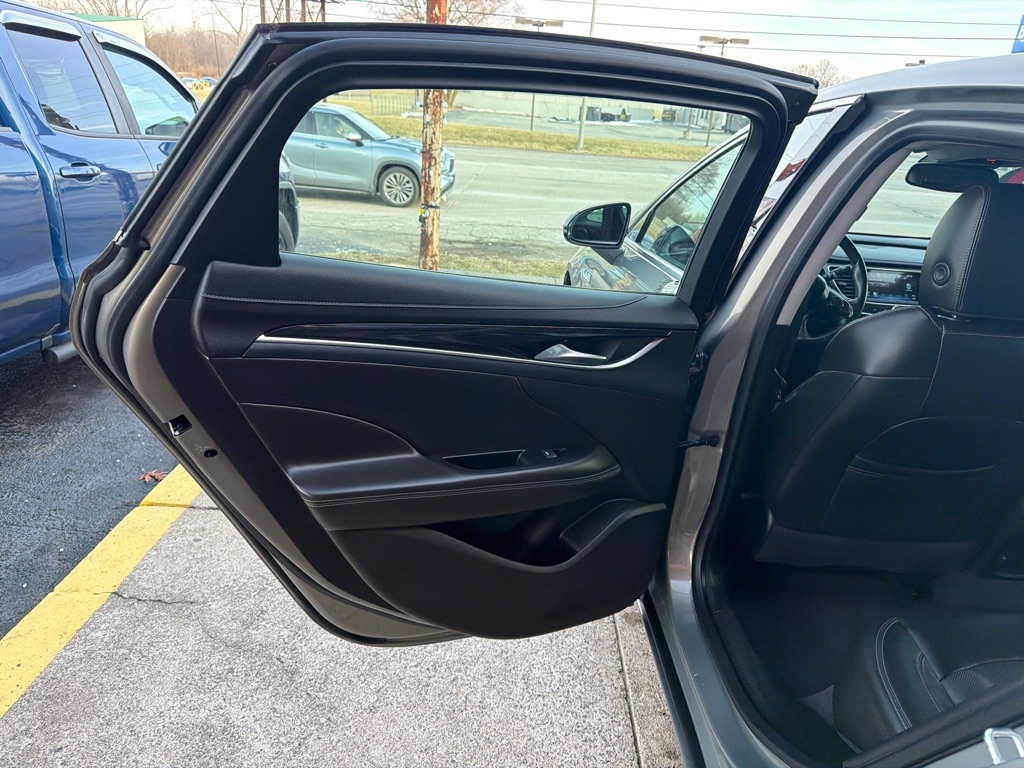 Buick LaCrosse  2017