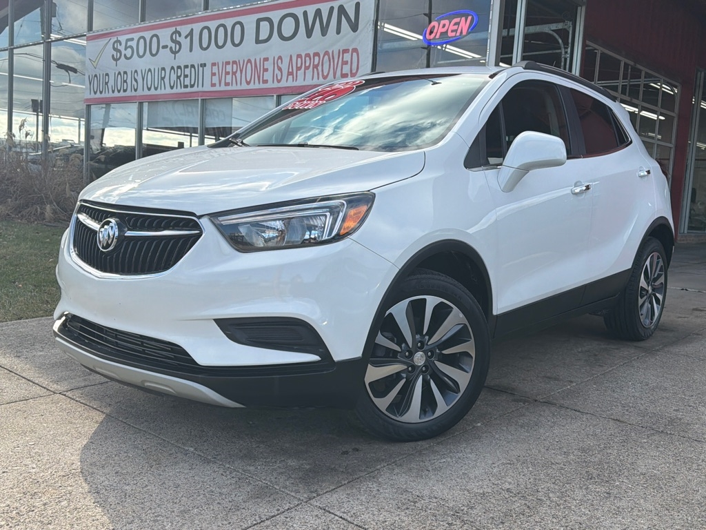 2022 Buick Encore Preferred's photo