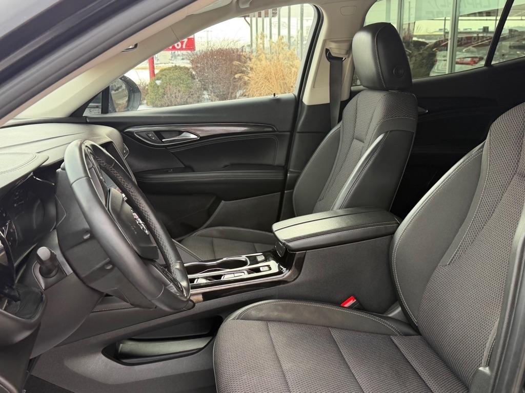 Buick Envision  2023