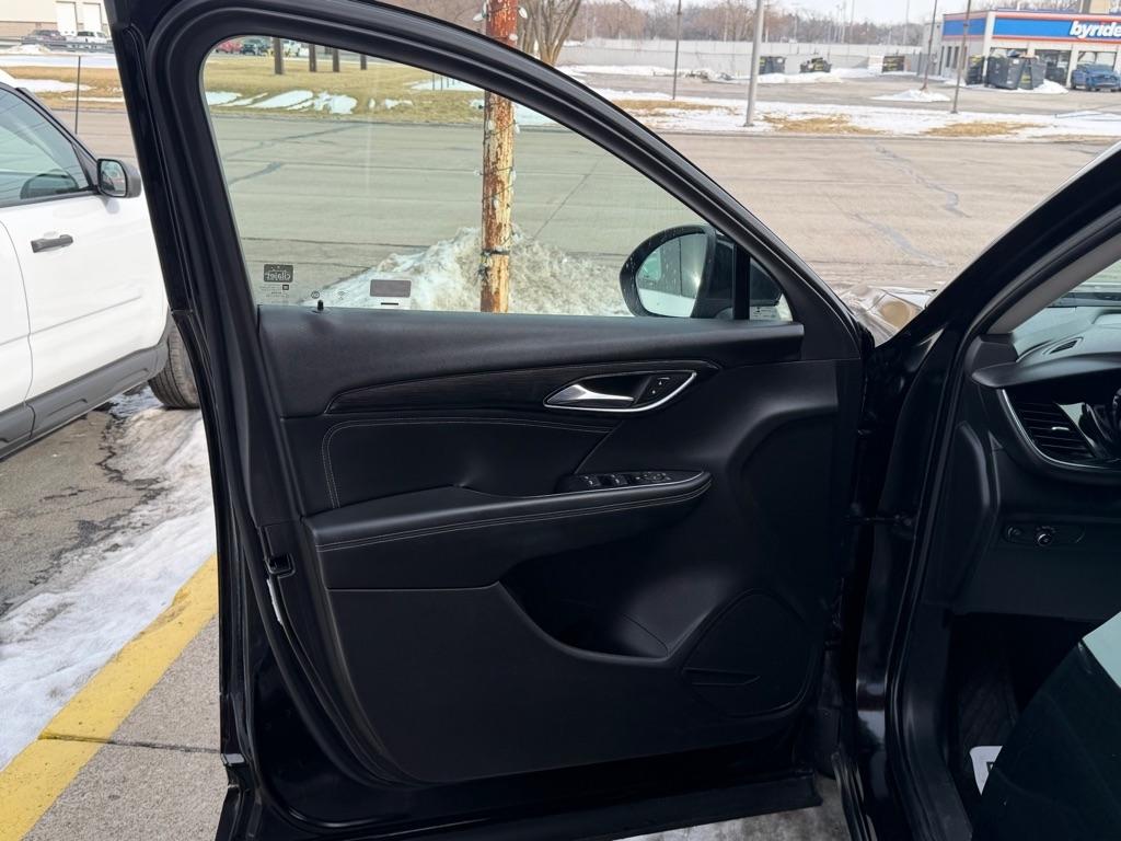 Buick Envision  2023