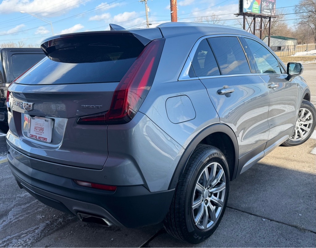 Cadillac XT4  2023