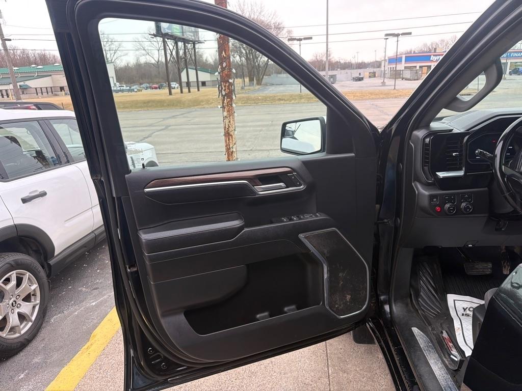 Chevrolet Silverado 1500  2023