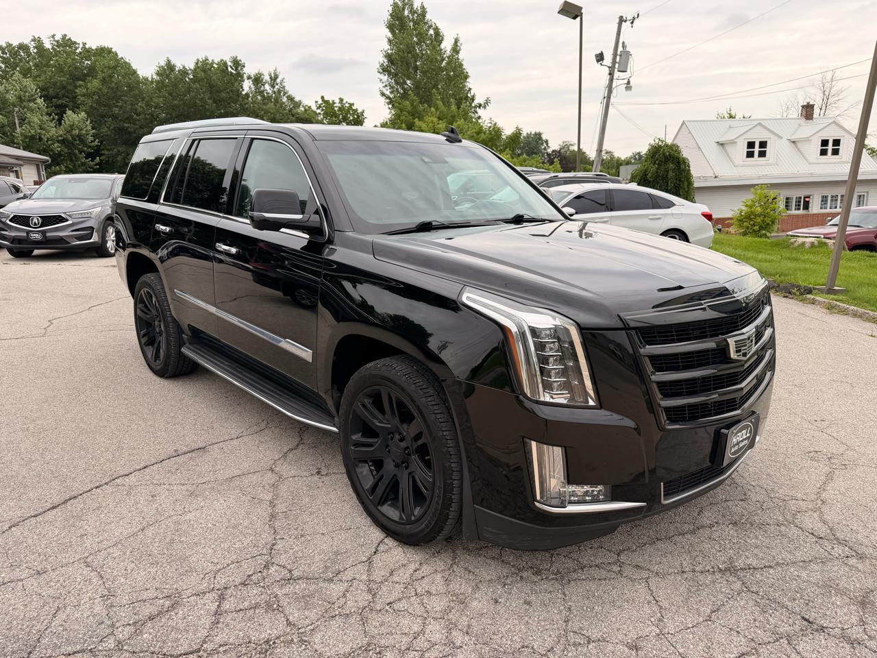 Cadillac Escalade 4WD 4dr Luxury 2017