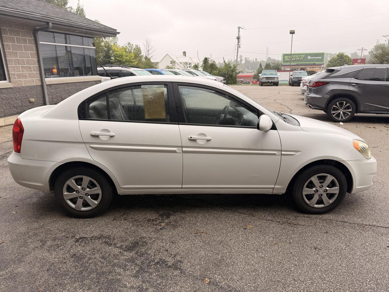 Hyundai Accent 4dr Sdn Auto GLS 2009