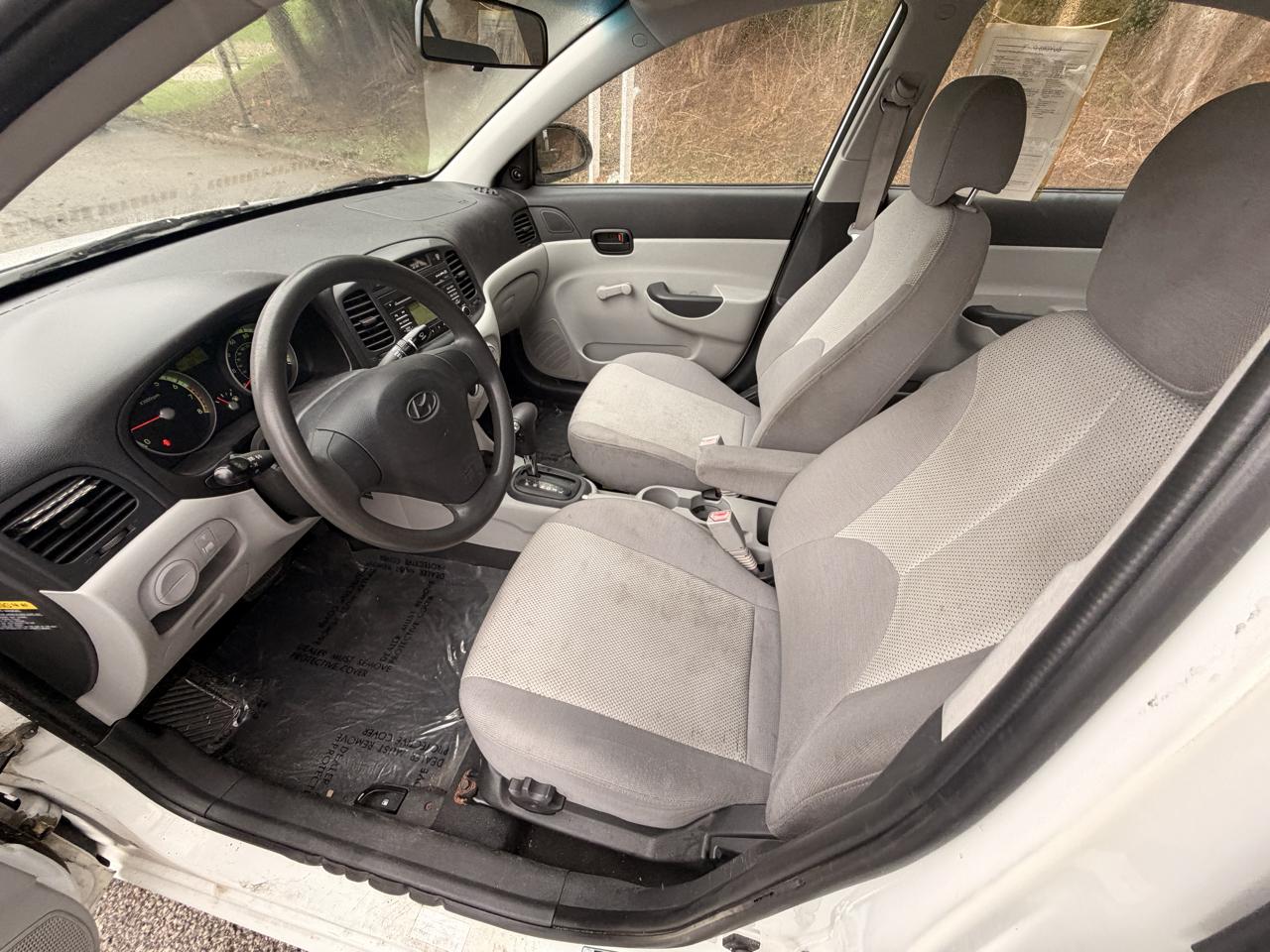Hyundai Accent 4dr Sdn Auto GLS 2009