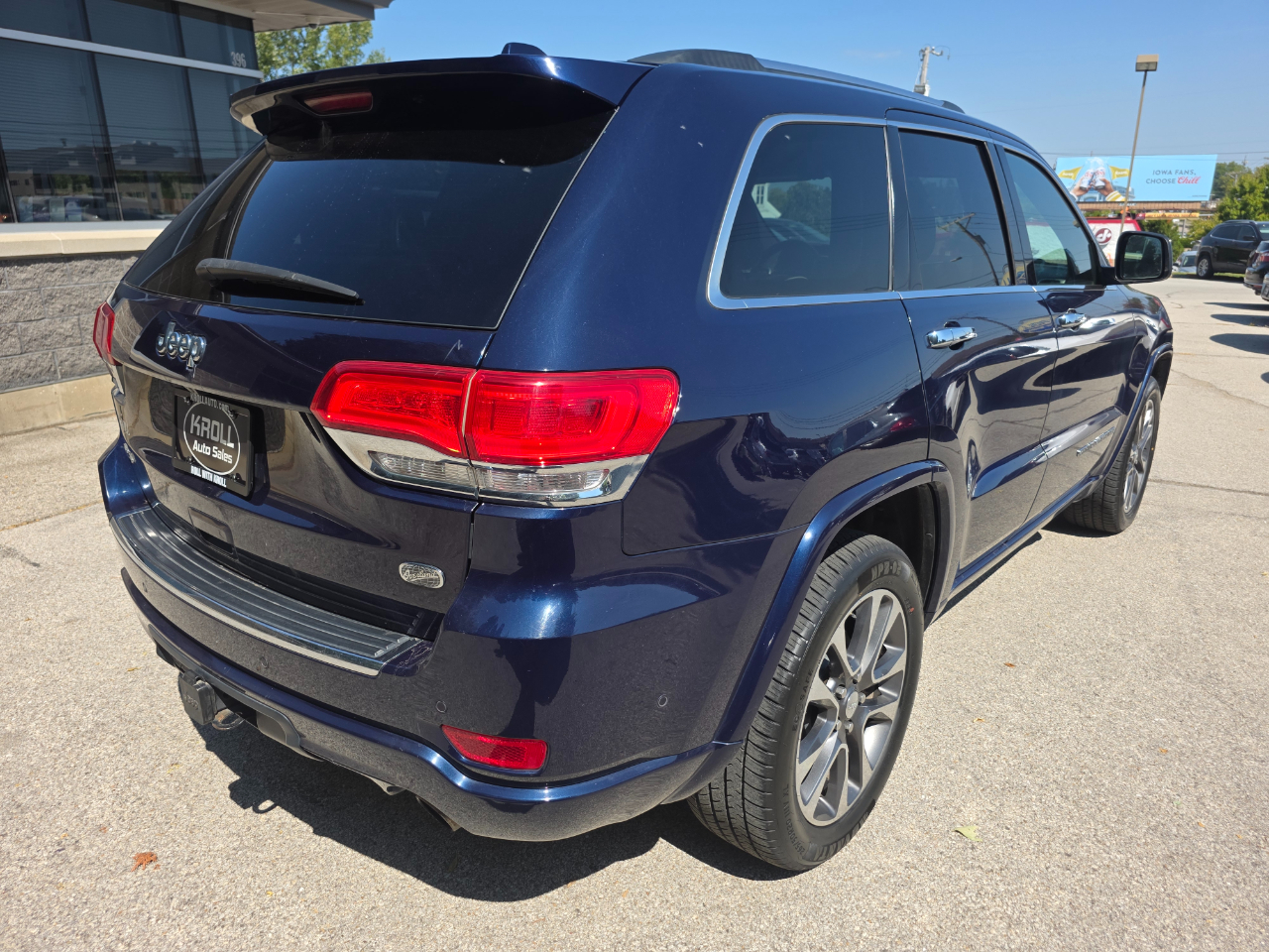 Jeep Grand Cherokee Overland 4x4 2017 Jeep Grand Cherokee Overland 4x4 2017