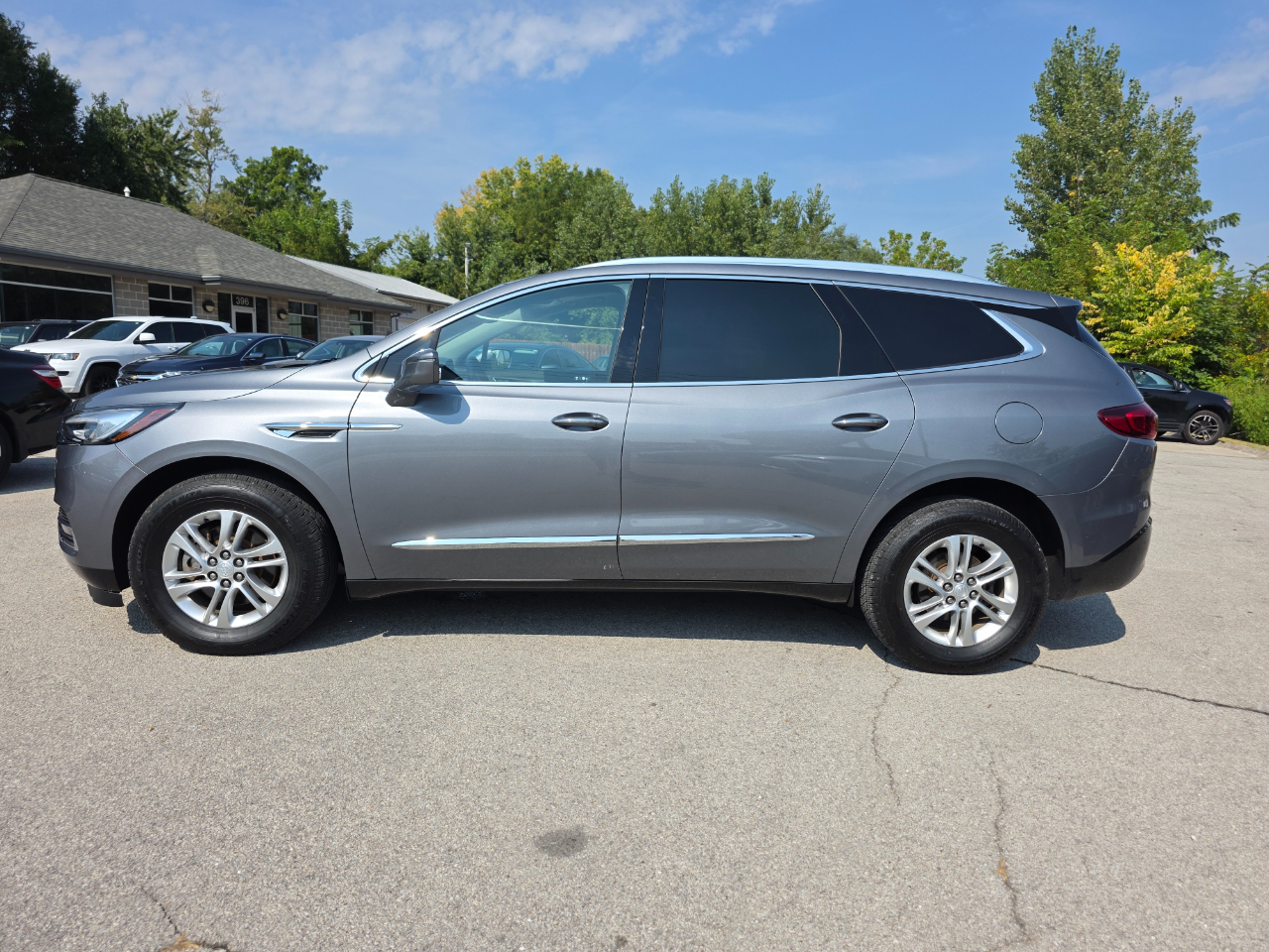 Buick Enclave AWD 4dr Essence 2018 Buick Enclave AWD 4dr Essence 2018