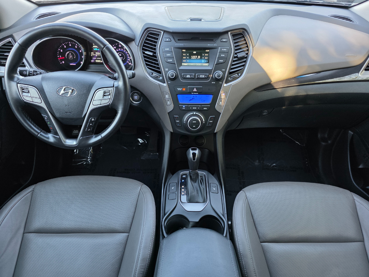 2015 Hyundai Santa Fe Limited photo 3