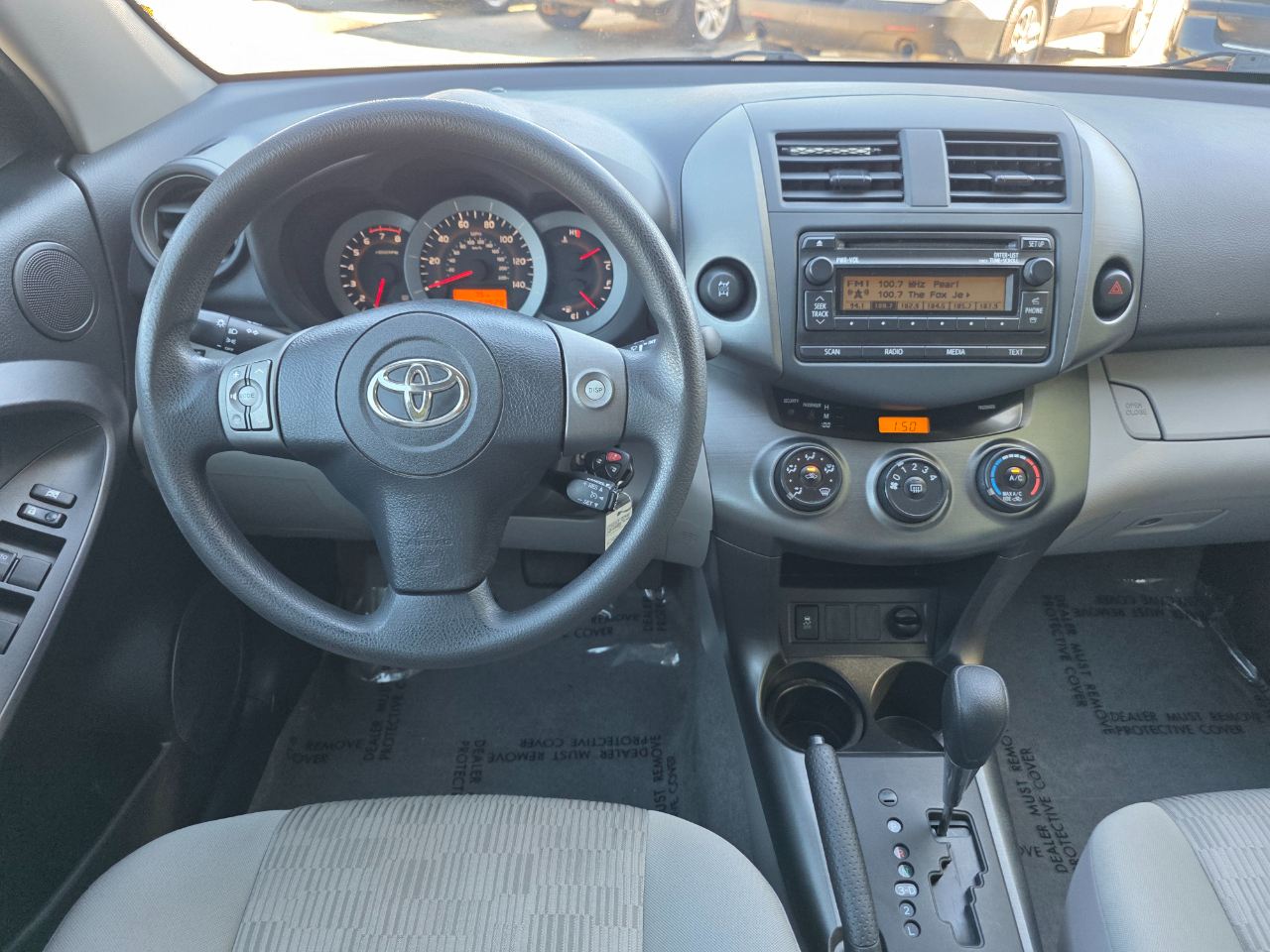 2012 Toyota RAV4 photo 2