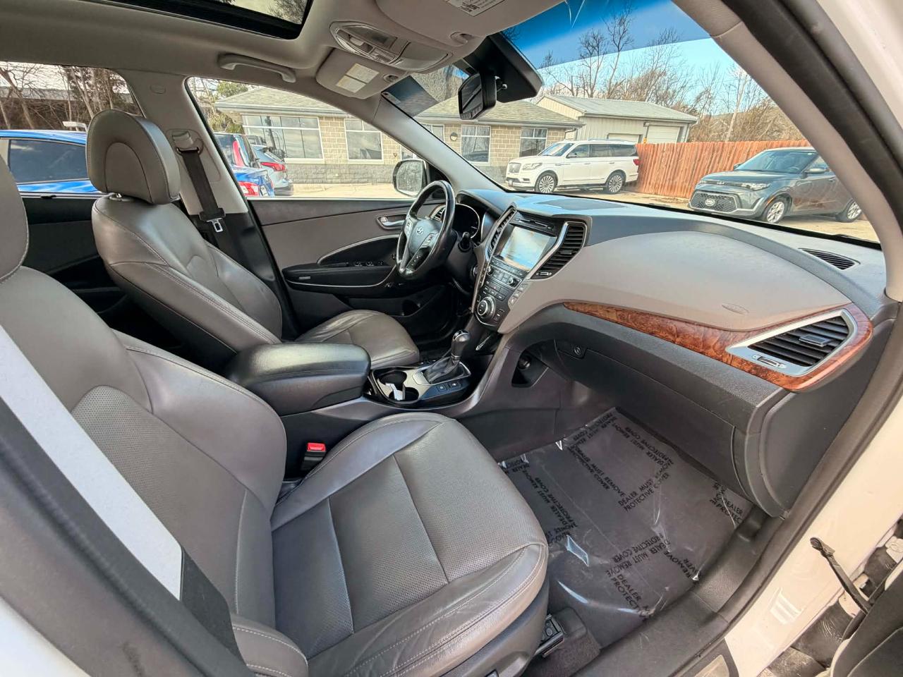 Hyundai Santa Fe SE Ultimate 3.3L Auto 2017