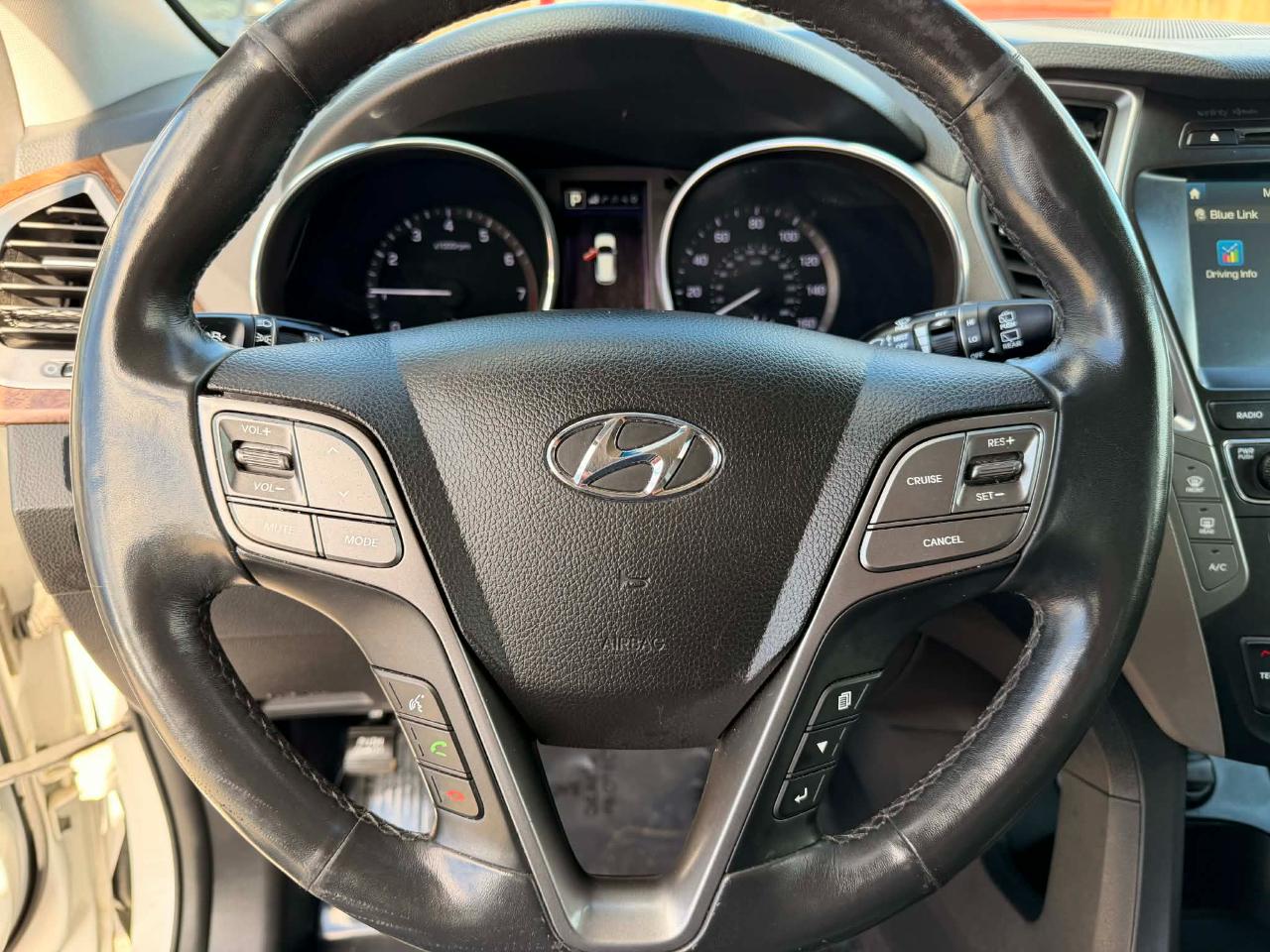 Hyundai Santa Fe SE Ultimate 3.3L Auto 2017
