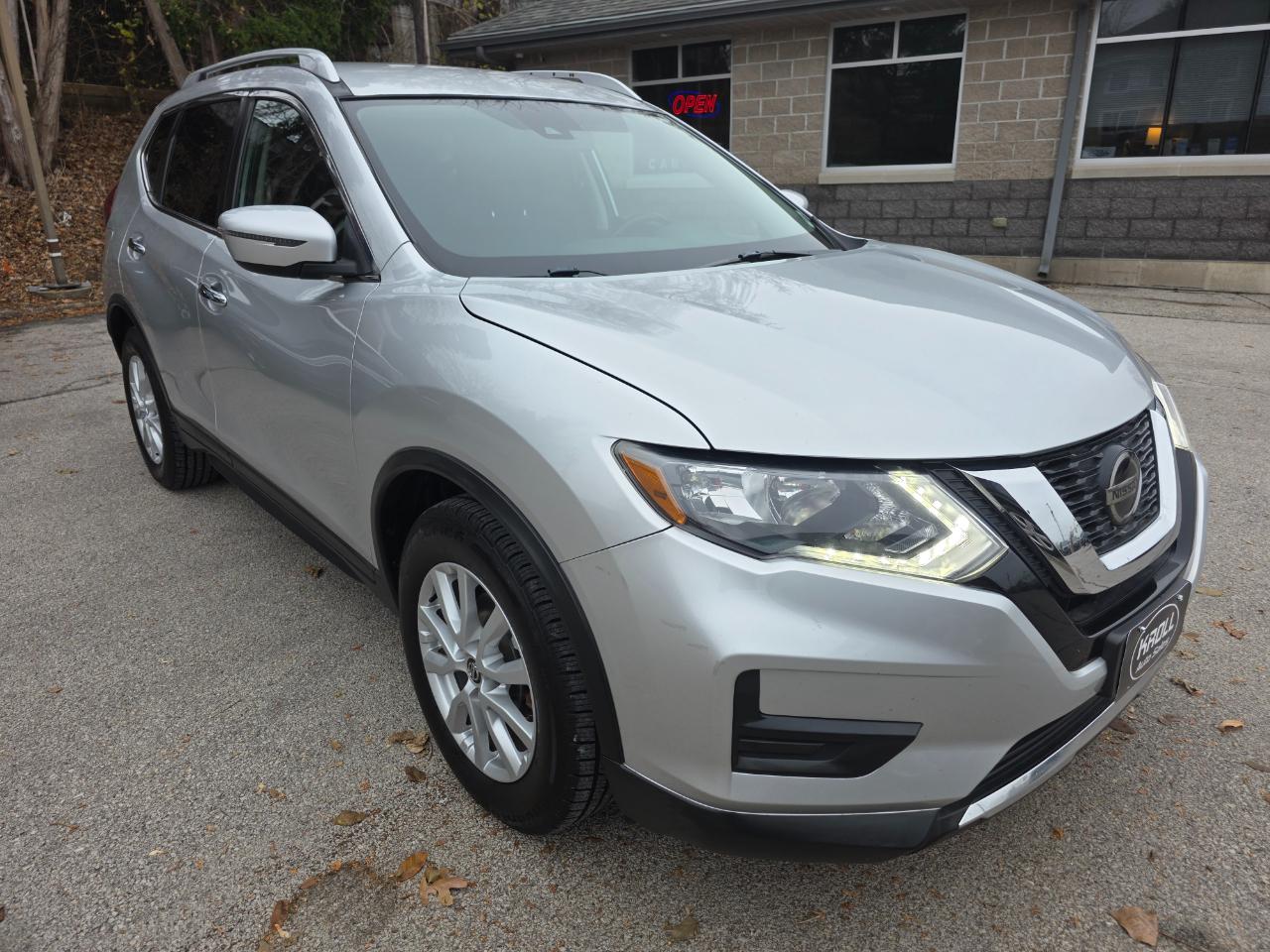 Nissan Rogue FWD SV 2020