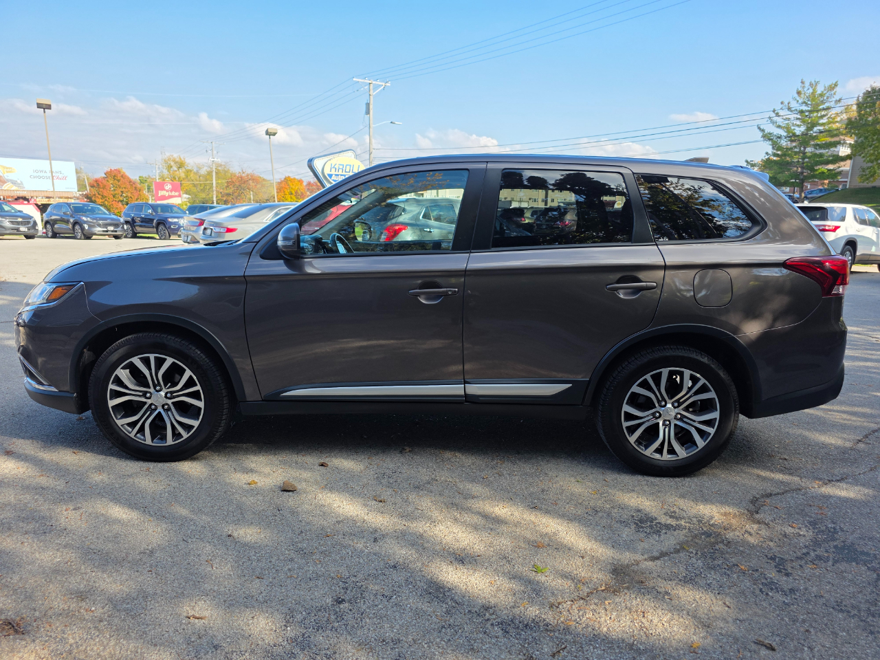 Mitsubishi Outlander 2WD 4dr SE 2018 Mitsubishi Outlander 2WD 4dr SE 2018