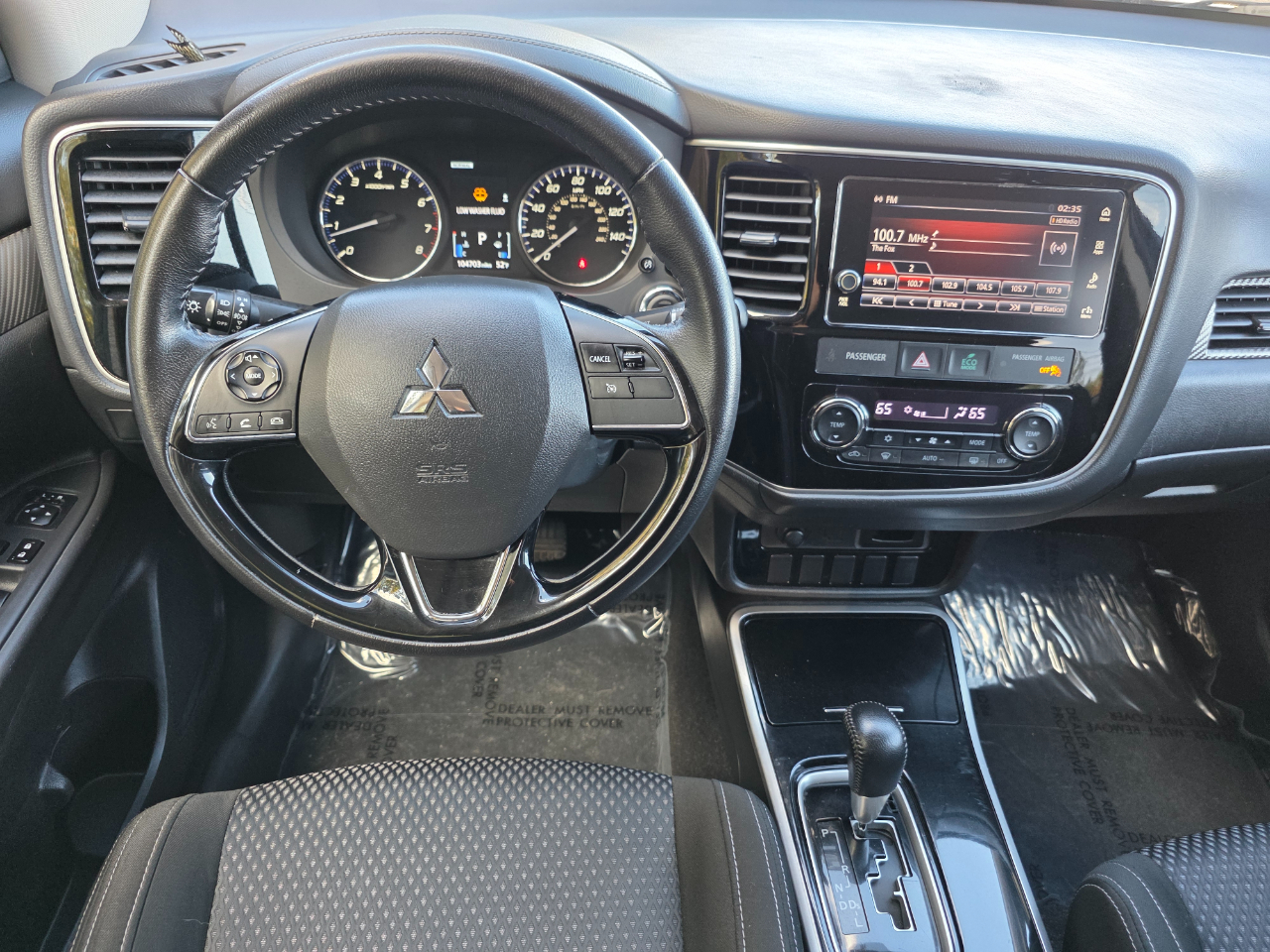 Mitsubishi Outlander 2WD 4dr SE 2018 Mitsubishi Outlander 2WD 4dr SE 2018