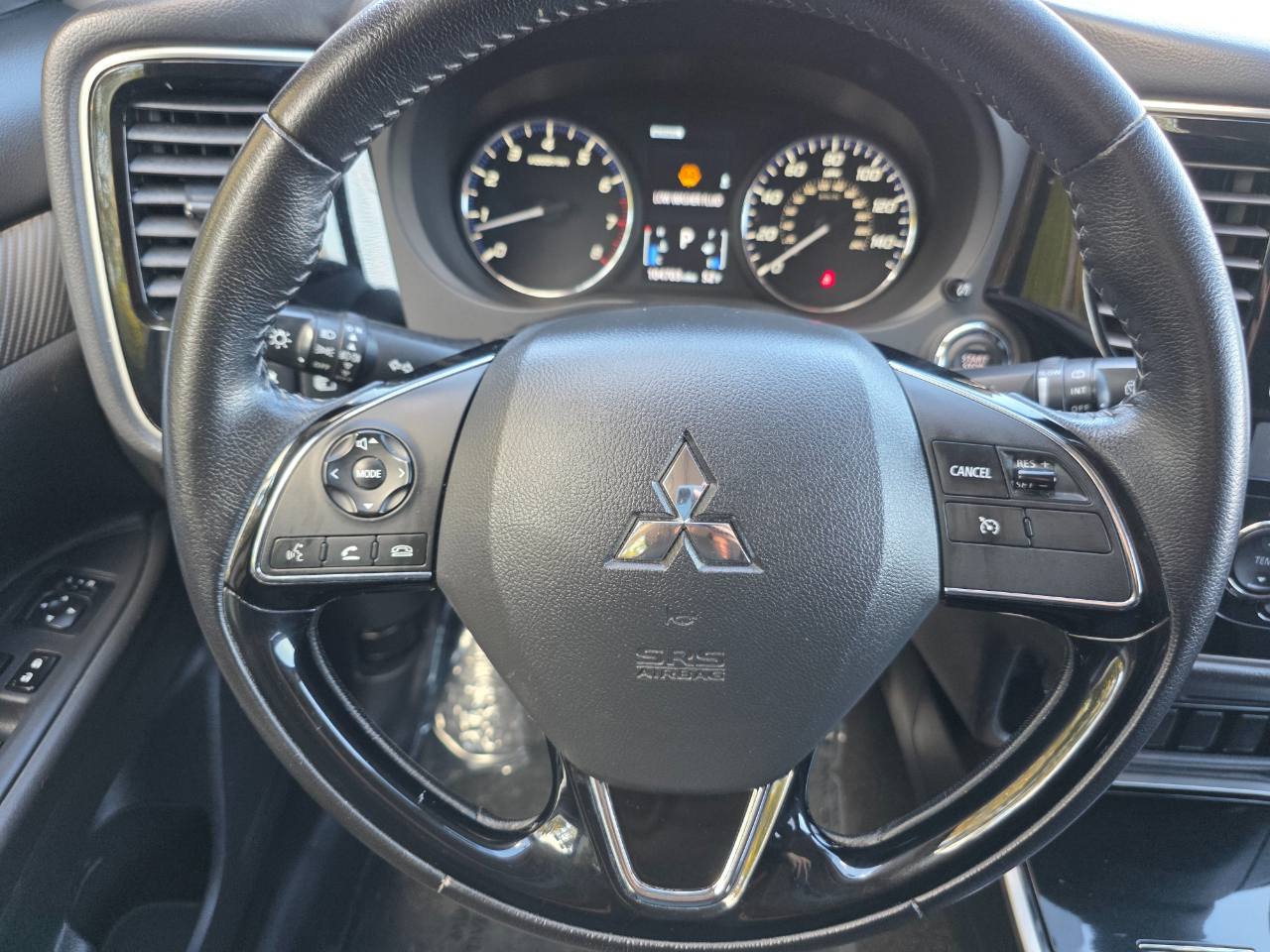 Mitsubishi Outlander 2WD 4dr SE 2018 Mitsubishi Outlander 2WD 4dr SE 2018