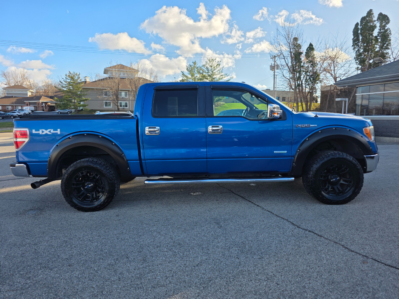 Ford F-150 4WD SuperCrew 145" XL 2014