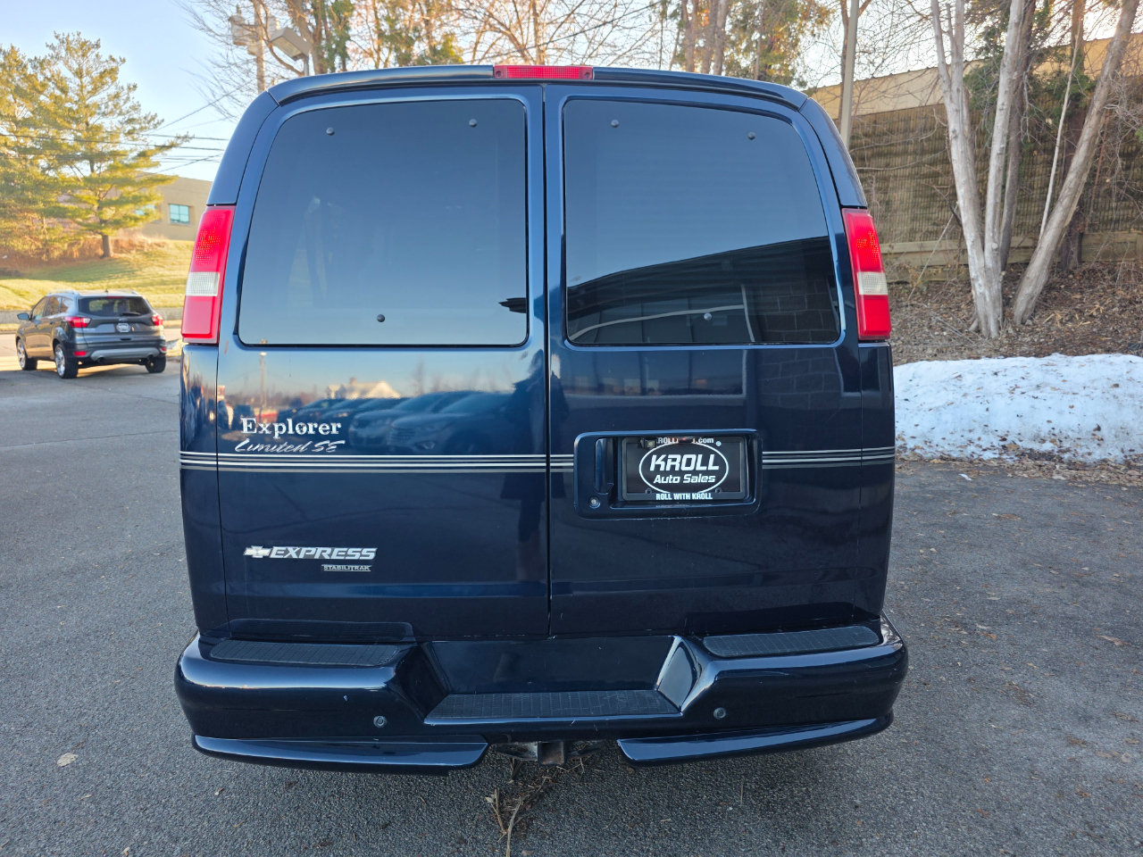 Chevrolet Express Cargo Van RWD 1500 135" YF7 Upfitter 2008