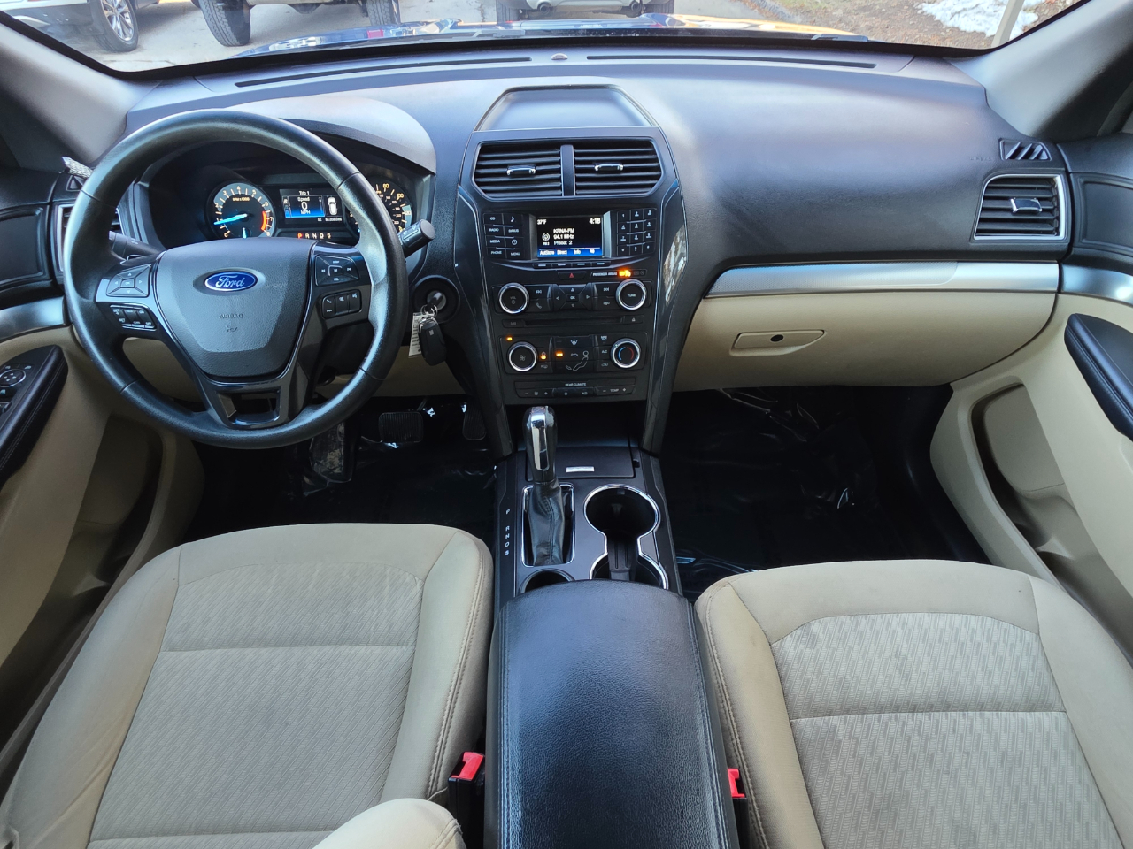 Ford Explorer Base FWD 2017