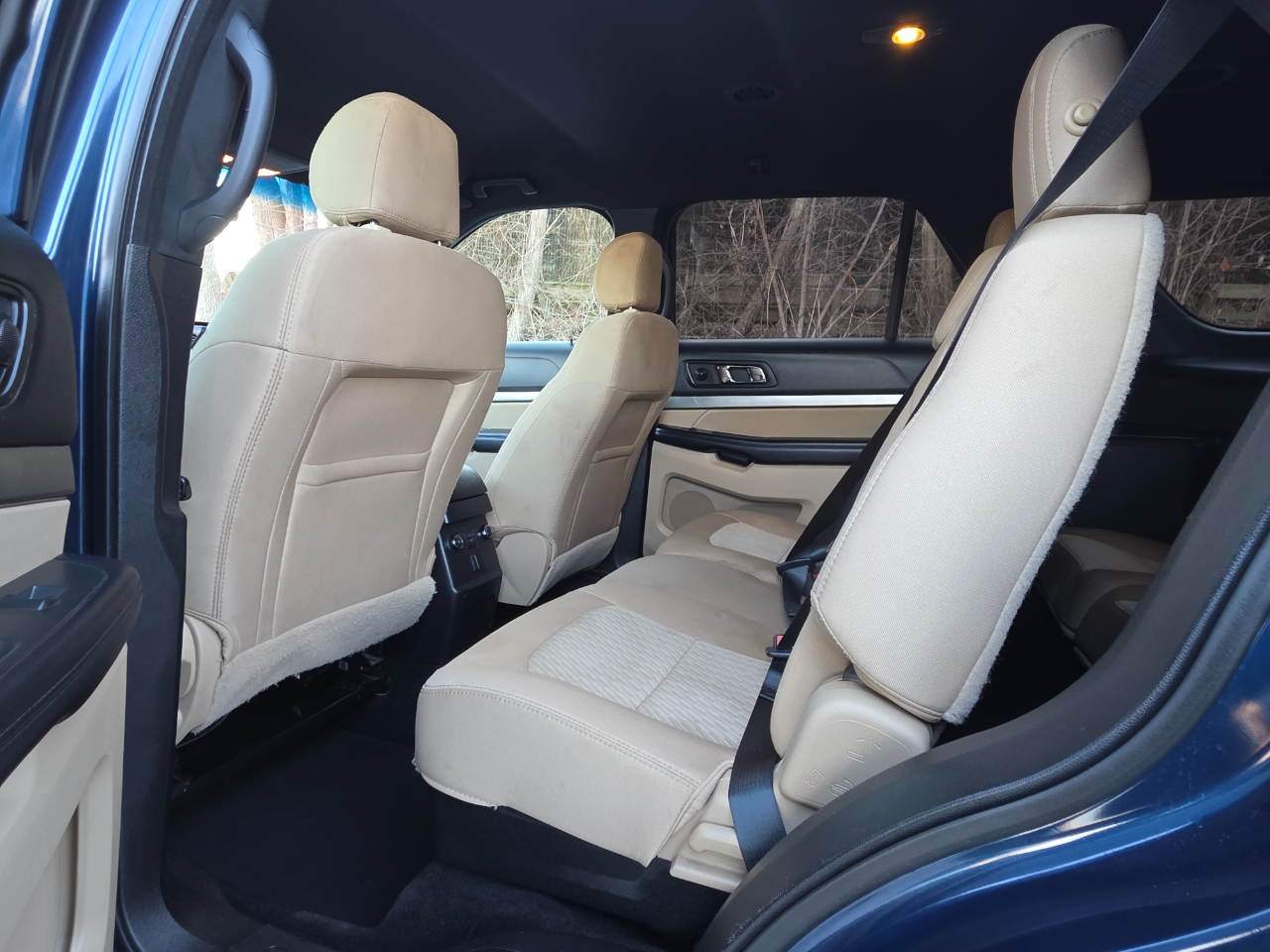 Ford Explorer Base FWD 2017