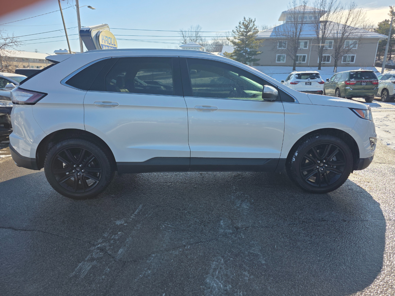 Ford Edge 4dr Titanium AWD 2016