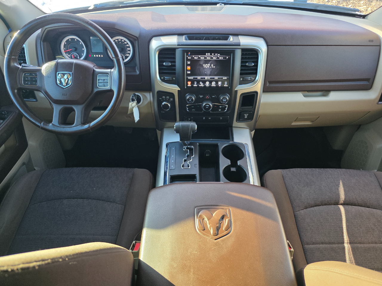 RAM 1500 4WD Quad Cab 140.5" Lone Star 2013